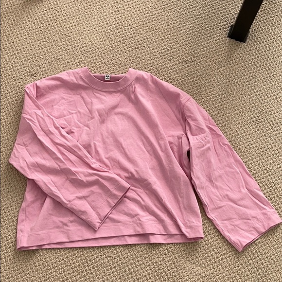 Uniqlo brand new with tags flared arm shirt - Picture 2 of 3